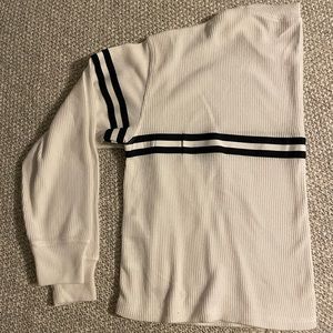 Hollister boyfriend tee